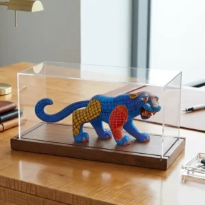Alebrije de jaguar con acrilico