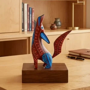 Alebrije de Lobo con base de madera natural