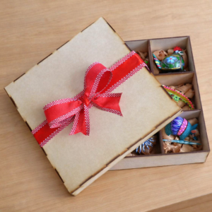 Caja con 9 Alebrijes