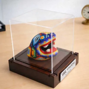 Cabeza de jaguar de arte huicol