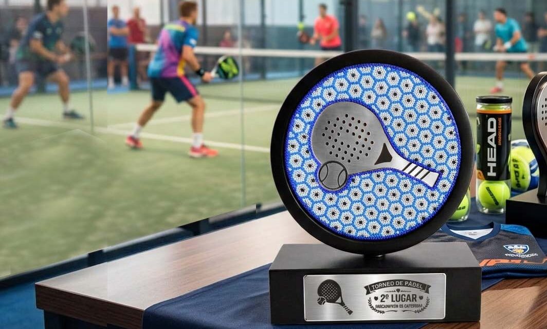 Trofeos para torneo de Padel en Arte Huichol