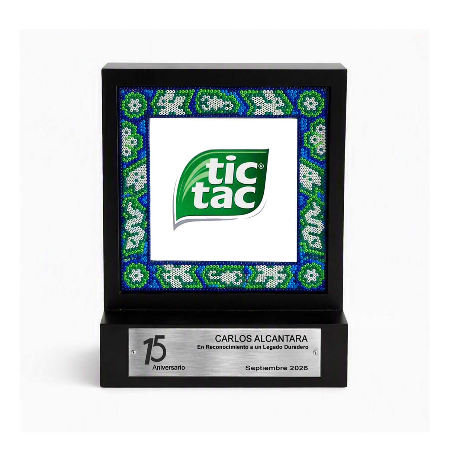Reconocimiento de arte huichol cuadrado
